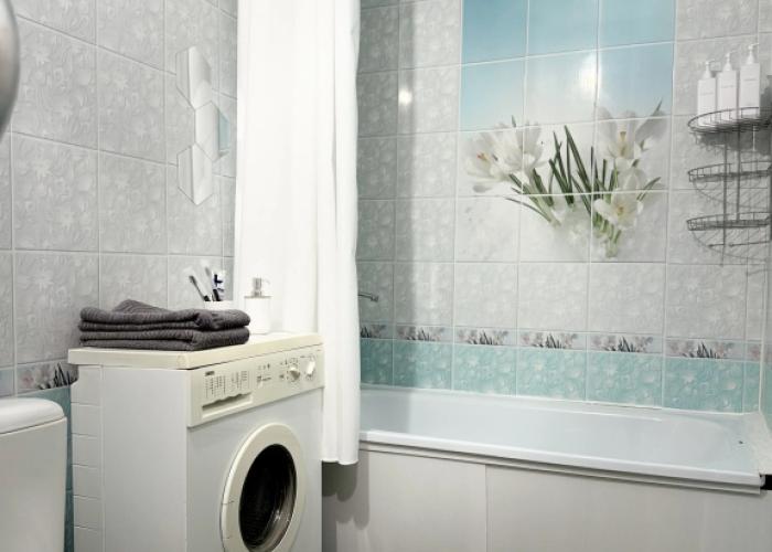 Na Romana Kuzovatkina 18 Flat