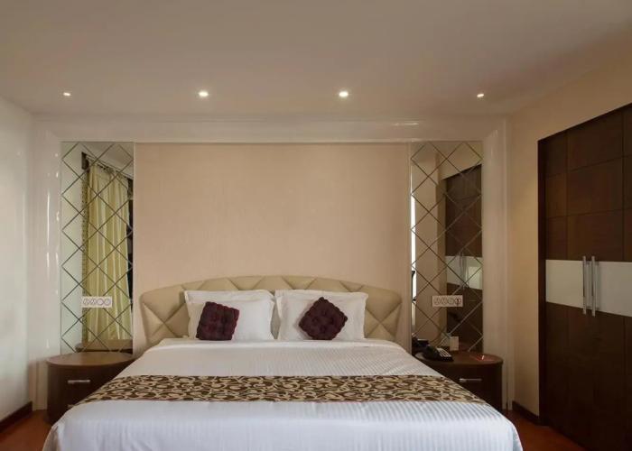 Trinity Grand