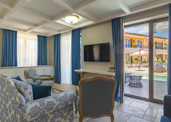 Eco Therma Village - Free Parking & Private Beach & Mineral Pool