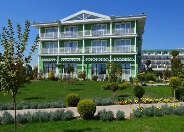 Therma ECO Village