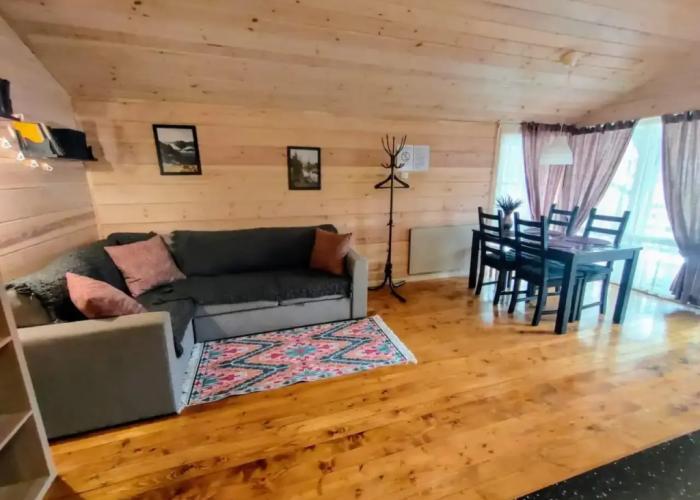 Dacha Karamel Guest House