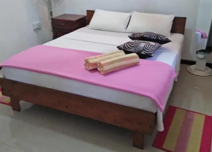 59B Rest Inn Ella