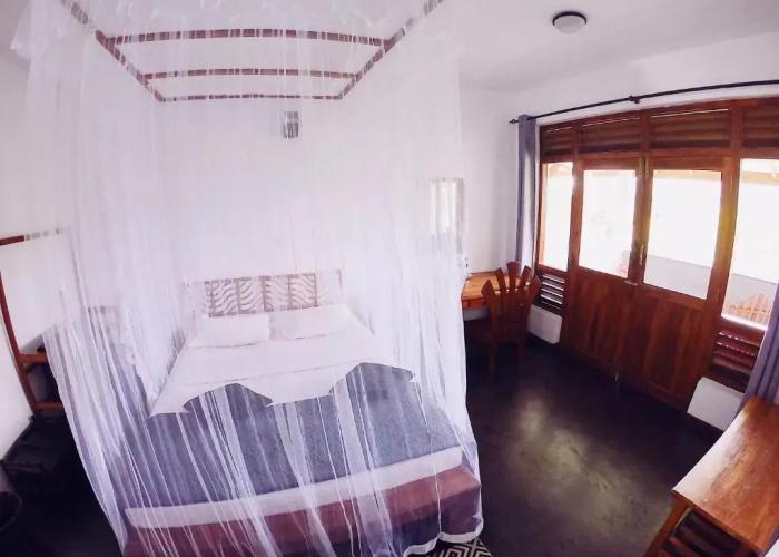 Lakshmis Hotel