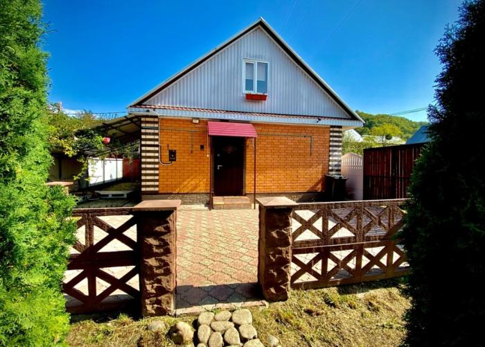 Vozle Termalnyih Istochnikov Guest house