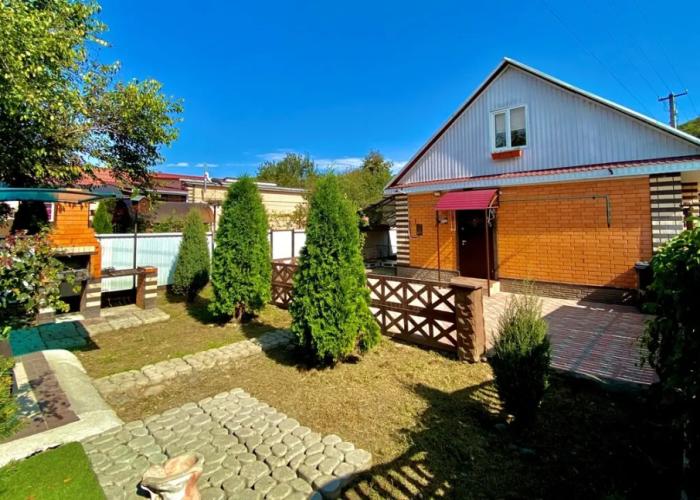Vozle Termalnyih Istochnikov Guest house