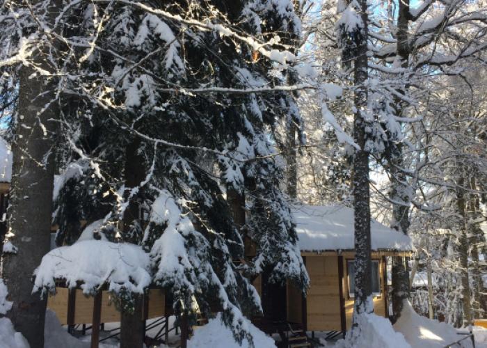 V Gostyah U Skazki Guest house