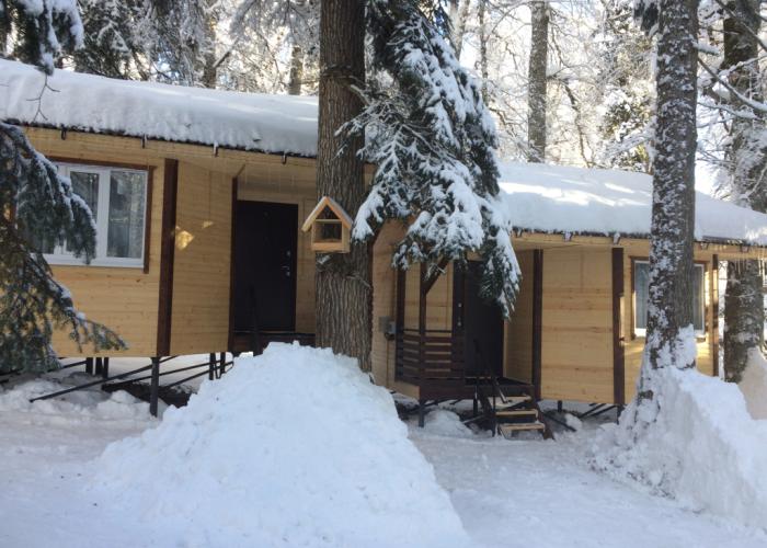 V Gostyah U Skazki Guest house