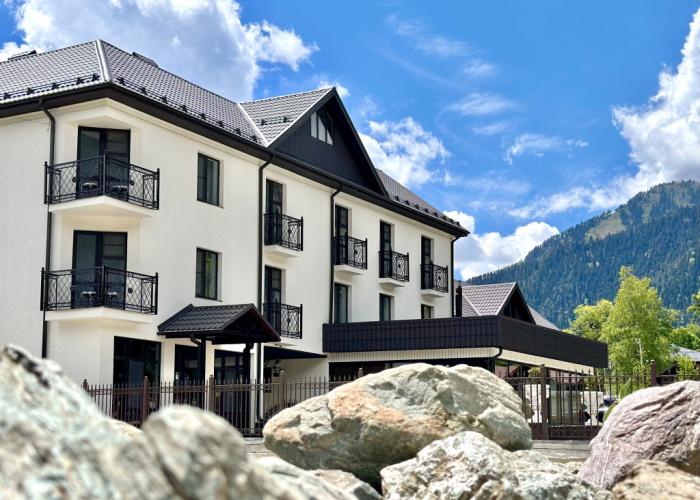 Gornaya Roza Hotel