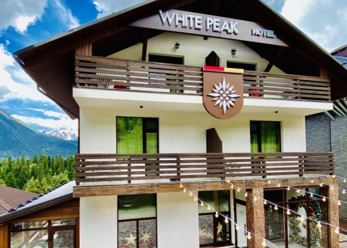 White Peak Hotel