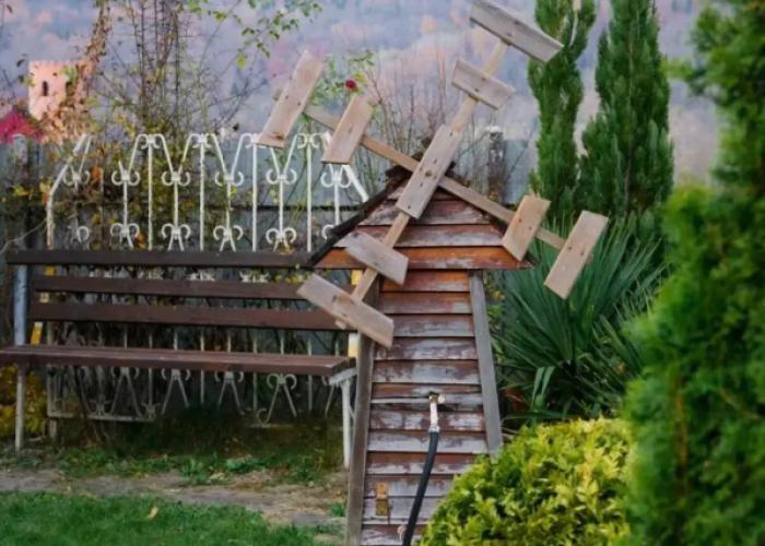 Yulena Guest house
