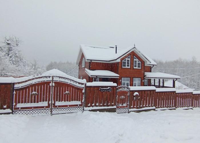Gorny Gorizont Private House