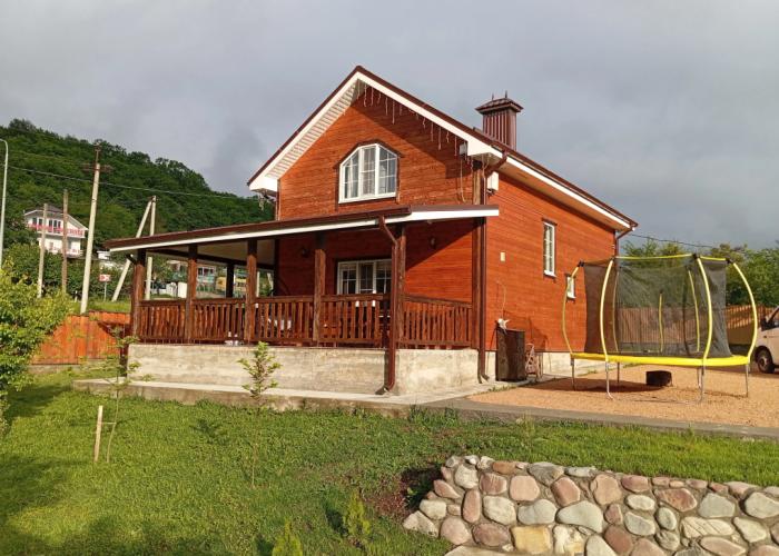 Gorny Gorizont Private House