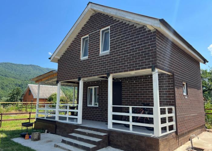 S Baney Khamyshki Guest house