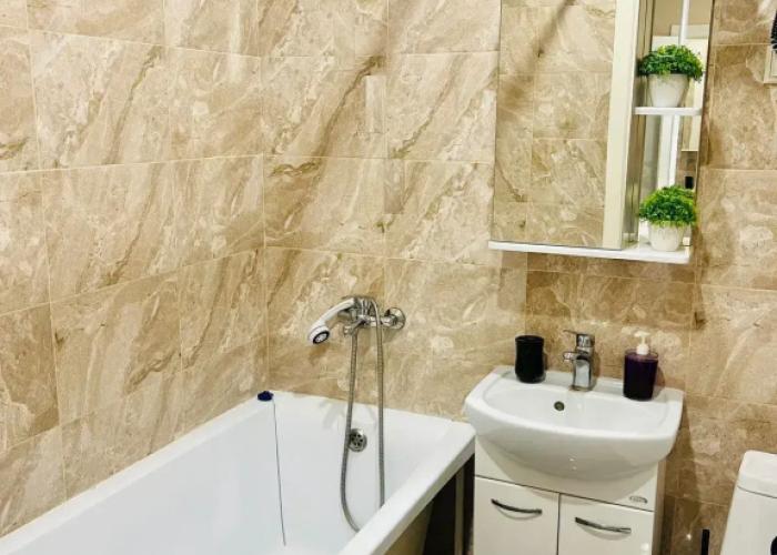 Uyutnaya kvartira na ulıce Solnechnaya 3A Dayker City Flat