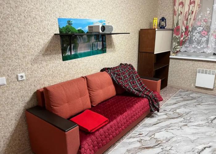 V Lodeynom Apartments