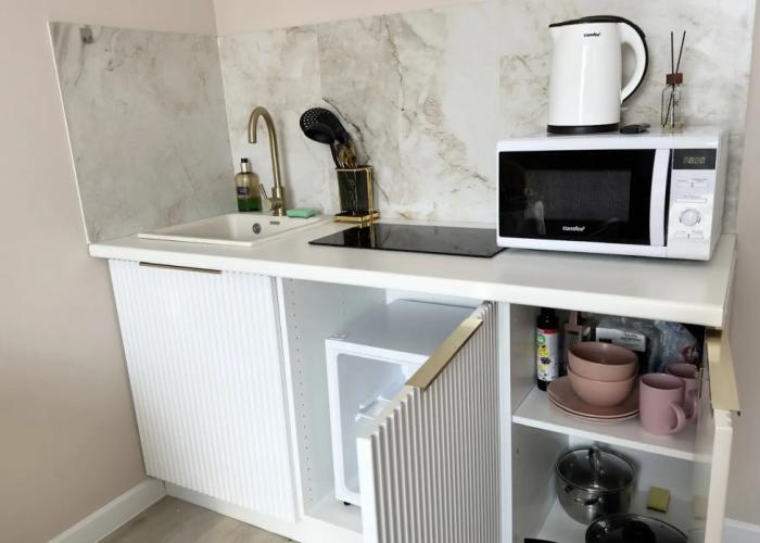 Na Ulitse Romantikov 1 Flat