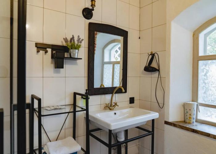 Gostevye doma na ulice Plant