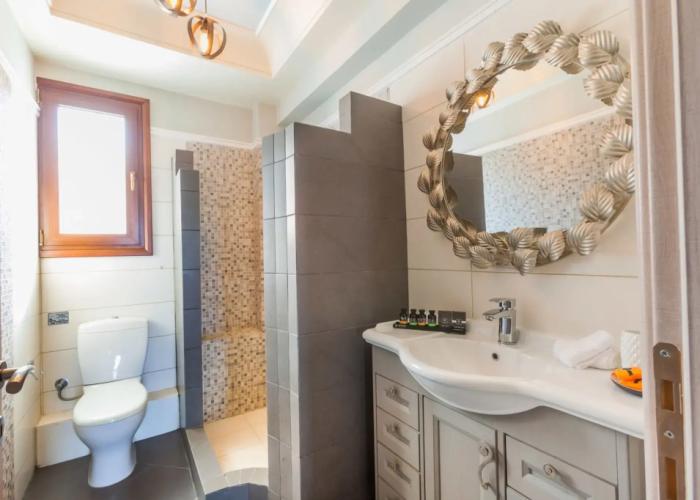 Villa D'Oro - Luxury Villas & Suites