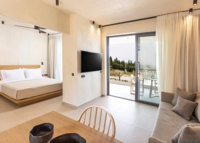 Pnoes Luxury Suites