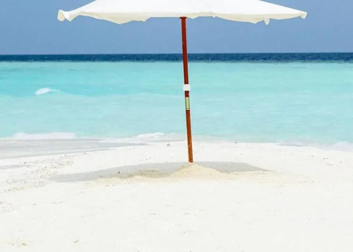 Perla Dhangethi Hotel