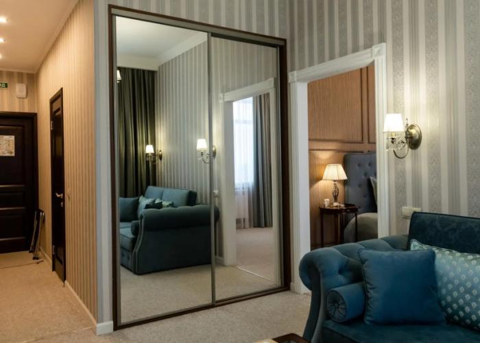 Center Hotel