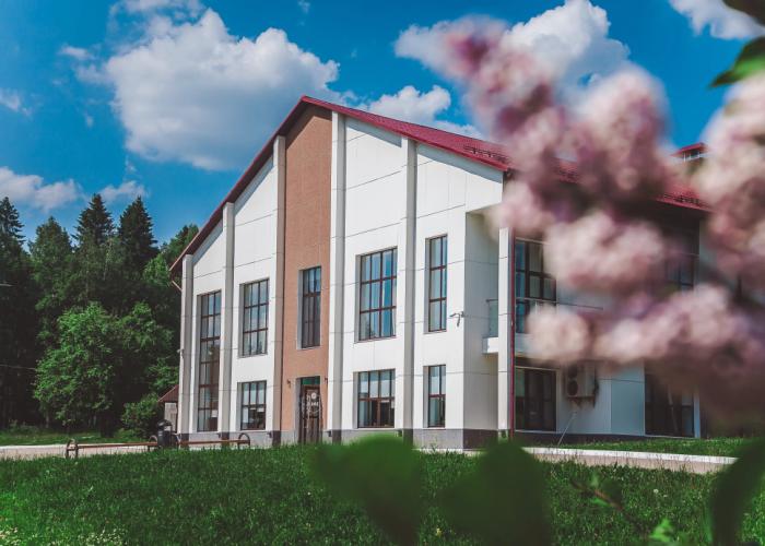 Gostinyij Dvor Hotel