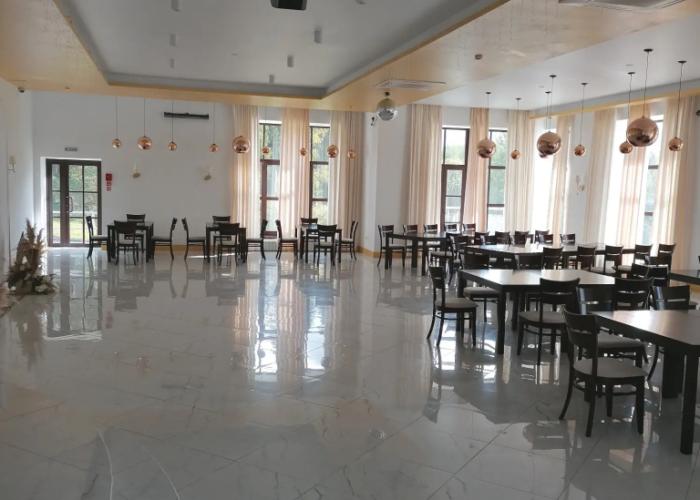 Gostinyij Dvor Hotel