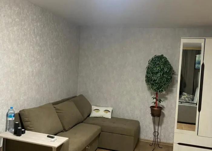 Bolshevikov 21a Flat