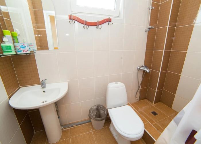 Kristall Guesthouse