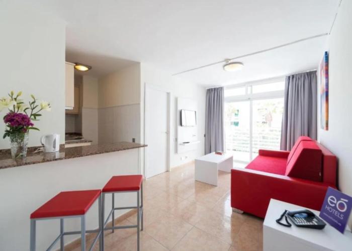 Eó Las Rosas Aparthotel