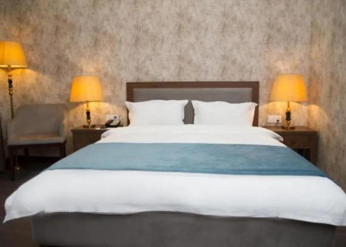Macara Sheki City Hotel