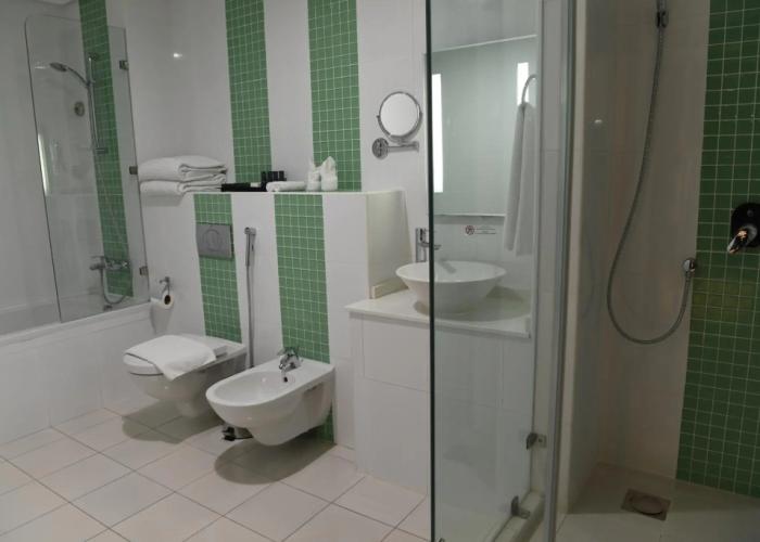 Gulf Suites Hotel Amwaj