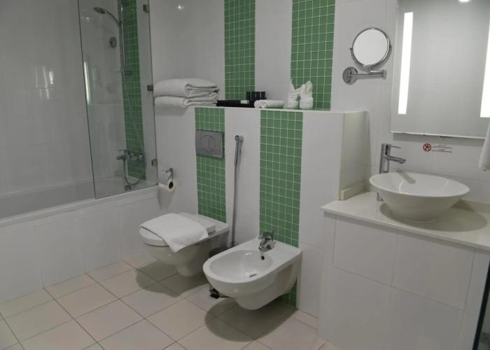 Gulf Suites Hotel Amwaj