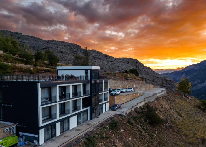 Sanda Hotel