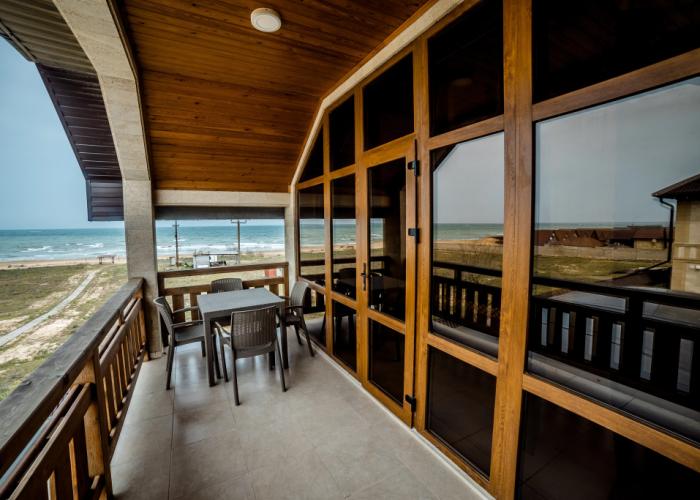 Golden Beach Hotel