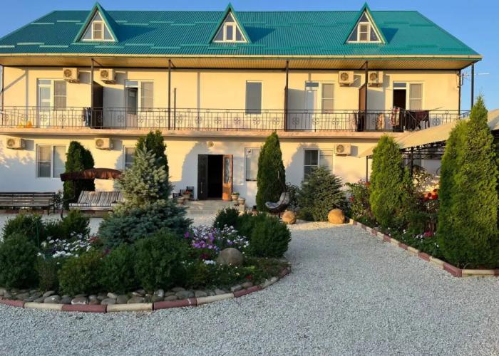 Berezka Guest House