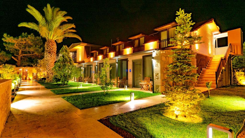 Assos Hunters Hotel - Special Class ( Adults Only)