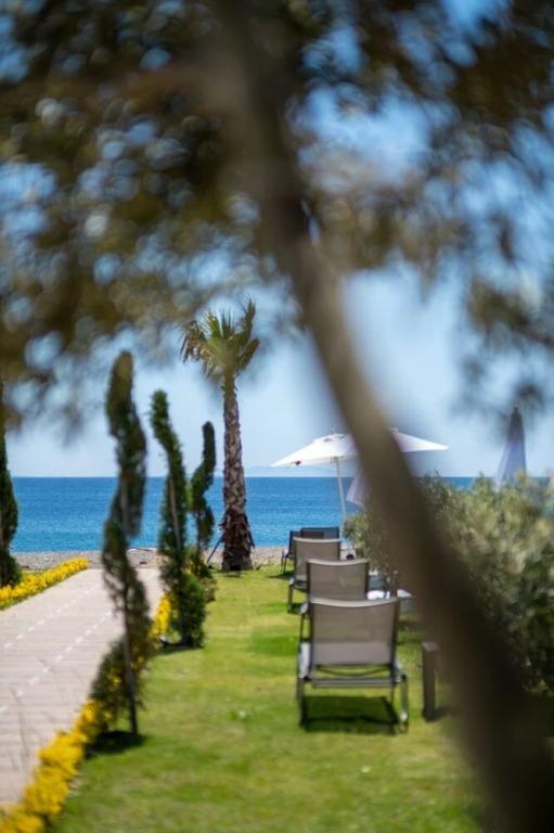 фото Assos Troy Beach Hotel