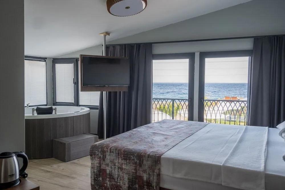 фото Assos Troy Beach Hotel