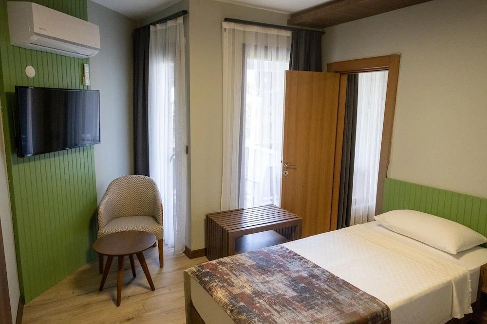 фото Assos Troy Beach Hotel