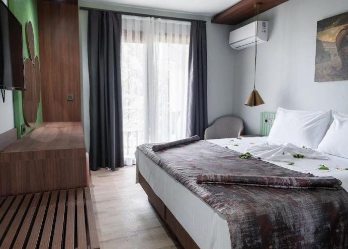 Assos Troy Beach Hotel