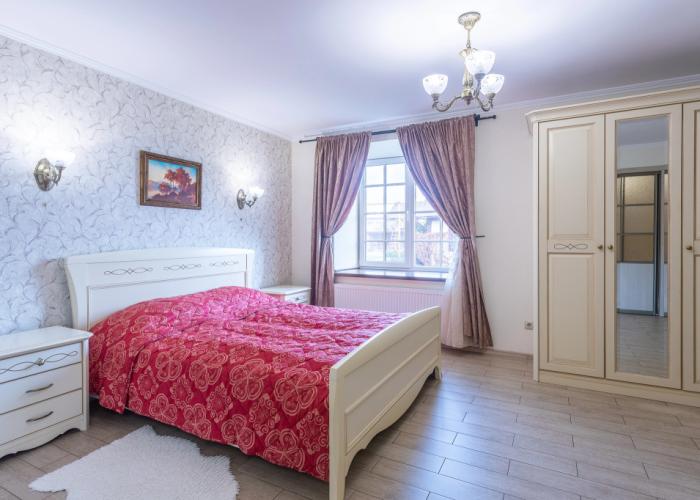 Ostrov-Park Hotel
