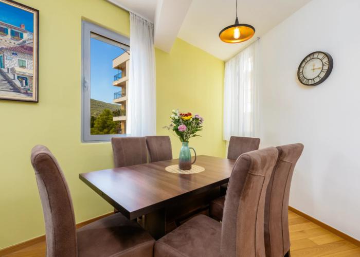Apart Hotel MS Katunjanin