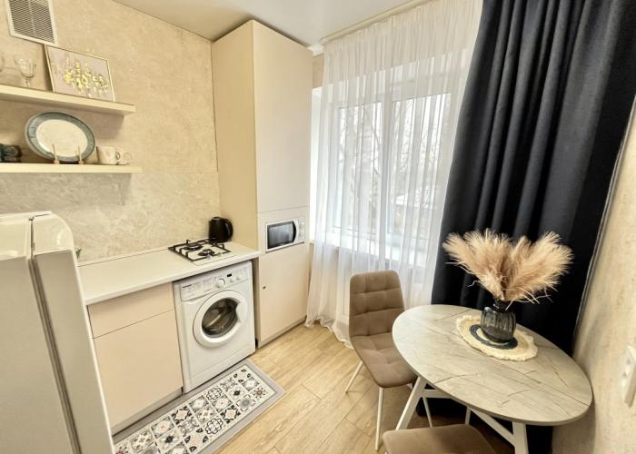 1-kom. Beskontaktnoe zaselenie Mkr. KPT Odeyalkin  Flat