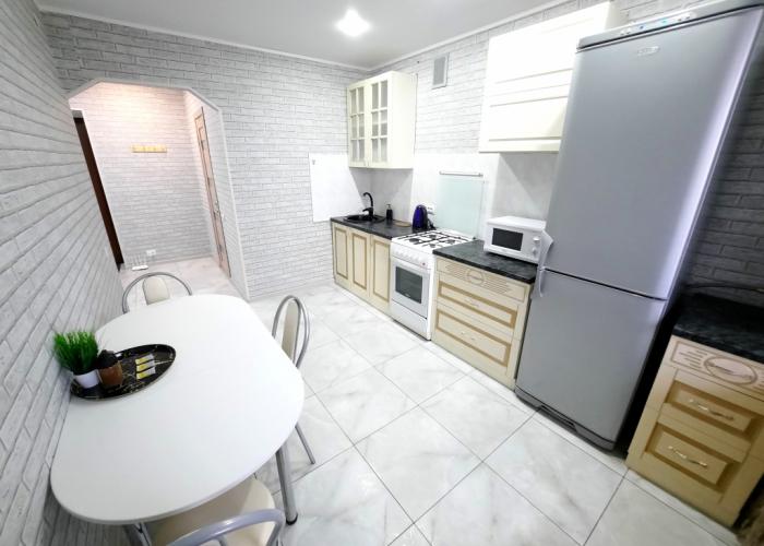 Odejalkin na Lenina 36A Flat