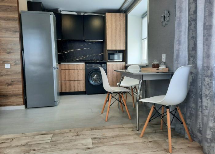Studiya Beskontaktnoe zaselenie Mkr. Vokzal Odeyalkin Flat