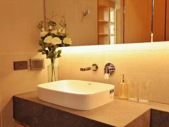 Naga Sapphire Villa · Chalong Summerlight Retreat by the Andaman Sea