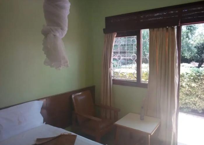 Falls Hippo Point Hotel