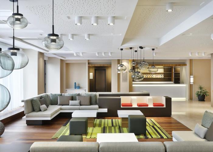 Park Mall Hotel & Conference Center