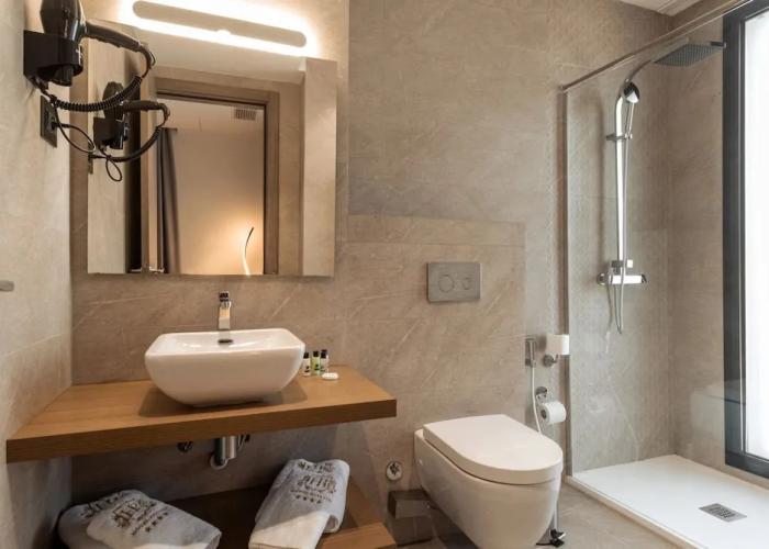 Bayazid Hotel